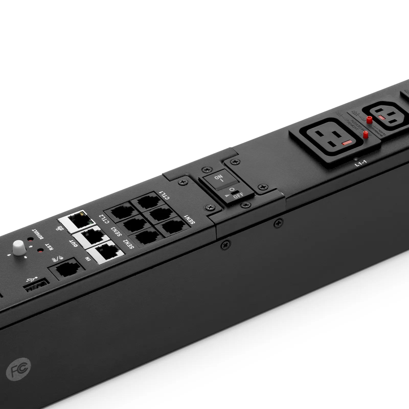 FyberOptix 7.20kW Single-Phase 30A/240V Switched Rack PDU, 21 x C13 & 3 x C19 Outlets, NEMA L6-30P Plug, 10ft Cord, 0U Vertical