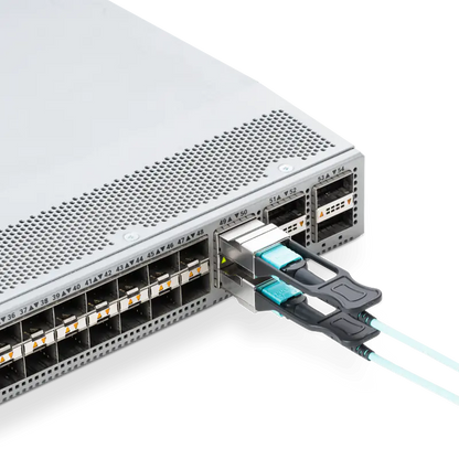 Brocade 40G-QSFP-ESR4 Compatible 40GBASE-CSR4 QSFP+ 850nm 300m MPO/MTP-12 Transceiver Module for MMF SFPS
